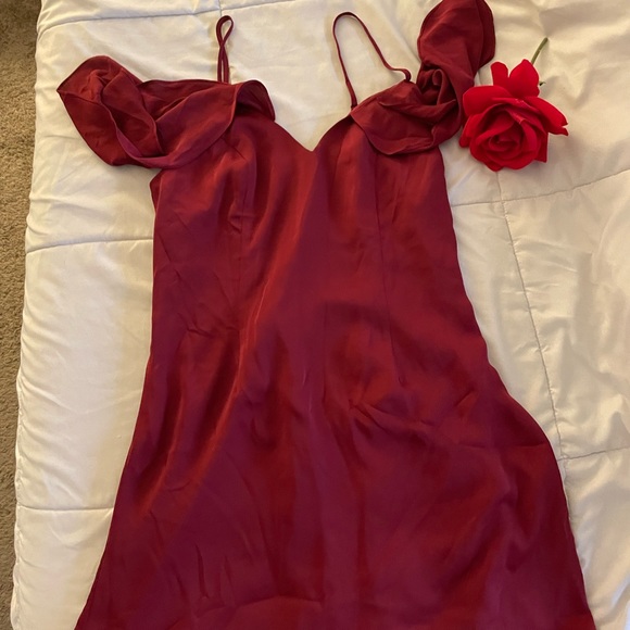 Revolve Majorelle Sexy Cold Shoulder mini dress - Picture 3 of 6